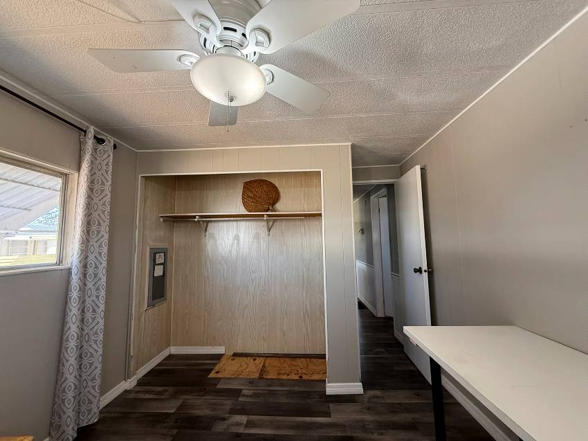 36 Jasmine Ave a Ellenton, FL Mobile or Manufactured Home for Sale